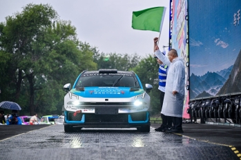 28.3kWh神盾金砖电池上赛道，领克07GT验证电混可靠性